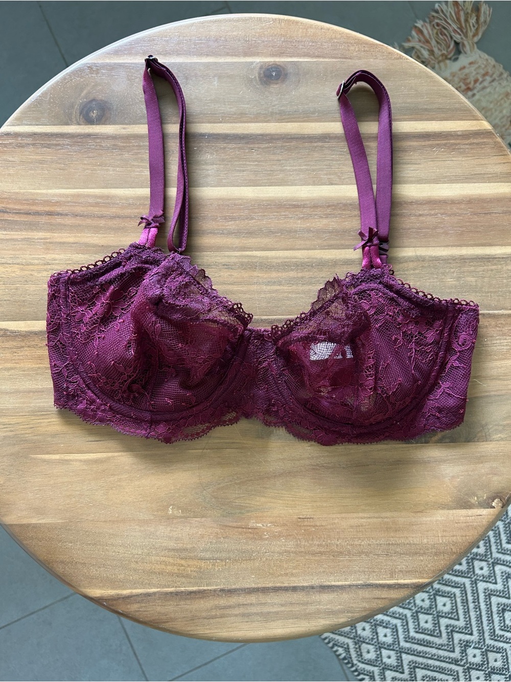 Victoria's Secret Dream Angels Burgundy Push- Up Bra
